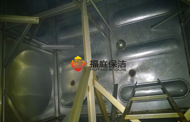 上海徐彙區(qū)水箱清洗消毒公(gōng)司 上海徐彙區(qū)水箱清洗消毒公(gōng)司